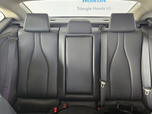 Used 2022 Acura TLX image 13