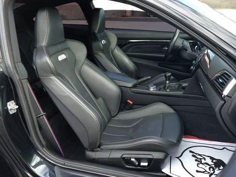 Used 2016 BMW M4 Coupe w/ Competition Package image 35