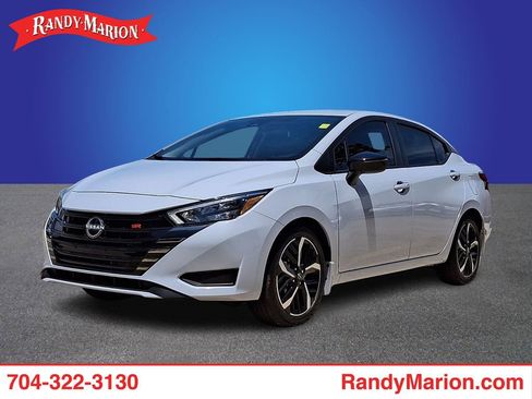 Used 2025 Nissan Versa SR w/ Trunk Package FWD image 1