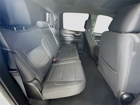 Used 2022 Chevrolet Silverado 1500 LT w/ Z71 Off-Road Package image 26