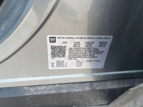 Used 2025 Chevrolet Equinox LT image 27