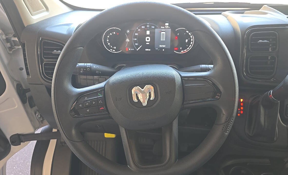 Used 2023 RAM ProMaster 2500 FWD image 13