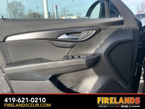 Used 2025 Buick Envision Preferred image 24