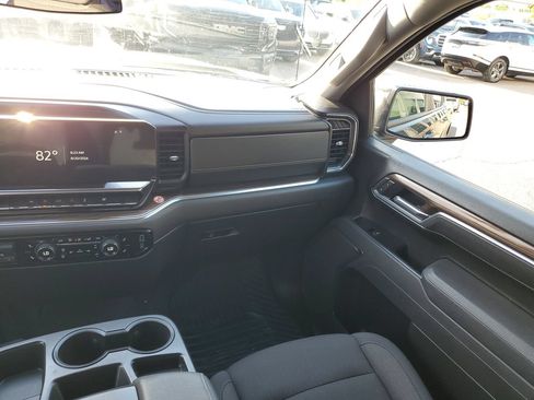 Used 2025 Chevrolet Silverado 1500 LT RWD image 15
