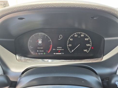 Used 2026 Honda HR-V EX-L image 11