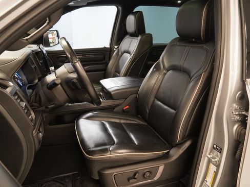 Used 2022 RAM 1500 Limited AWD/4WD image 3
