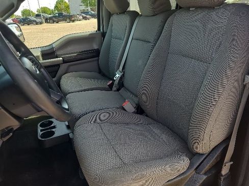 Used 2017 Ford F150 XLT RWD image 18