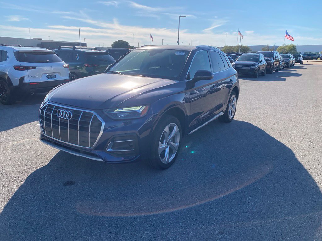 Used 2021 Audi Q5 2.0T Premium Plus w/ Premium Plus Package AWD/4WD image 1