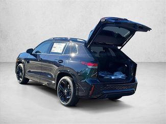 New 2026 Volkswagen Tiguan SE R-Line video 3