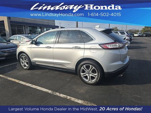 Used 2016 Ford Edge Titanium image 3