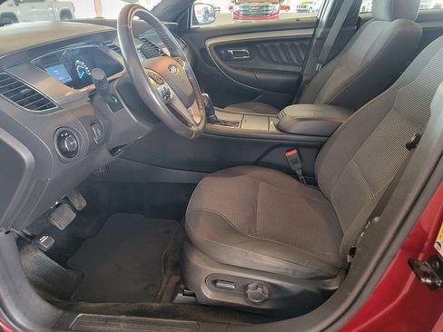 Used 2016 Ford Taurus SEL FWD image 13