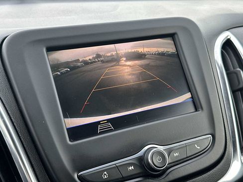 Used 2021 Chevrolet Equinox LT w/ LPO, Cargo Package image 21