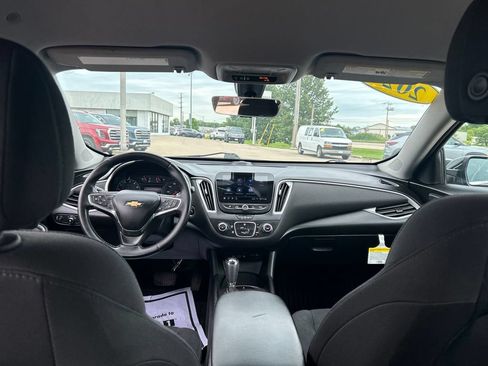 Used 2020 Chevrolet Malibu RS w/ LPO, Convenience Package 2 FWD image 32