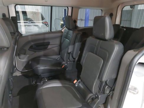 Used 2021 Ford Transit Connect XL image 14