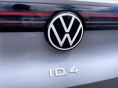 Used 2023 Volkswagen ID.4 Pro RWD image 29