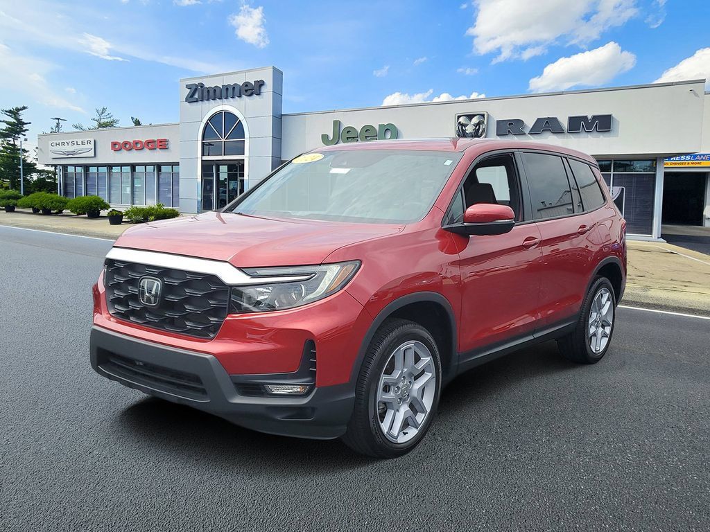 Used 2024 Honda Passport EX-L image 2