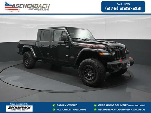 Used 2021 Jeep Gladiator Mojave AWD/4WD image 1