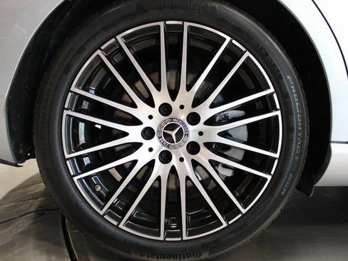 Used 2023 Mercedes-Benz C 300 Sedan image 32