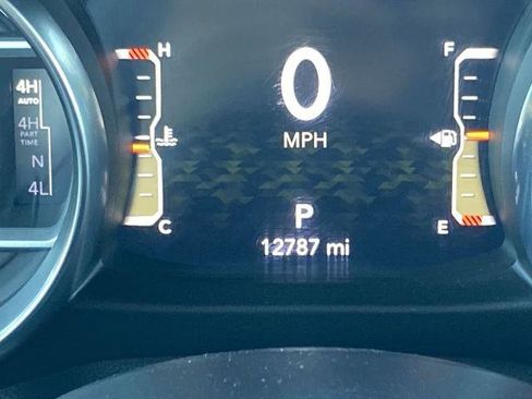 Used 2023 Jeep Wrangler Unlimited Rubicon 392 image 8