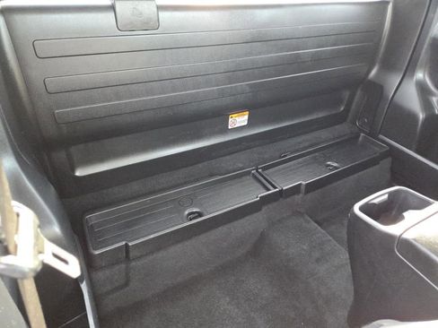 Used 2021 Toyota Tacoma SR AWD/4WD image 19