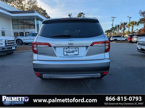 Used 2020 Honda Pilot EX image 5