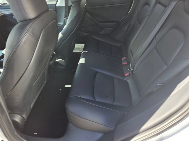 Used 2023 Tesla Model 3 Standard Range RWD image 11