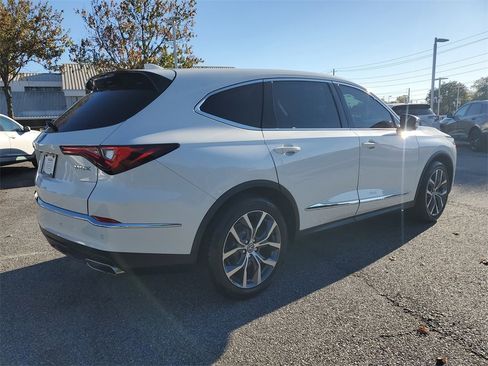 Certified 2023 Acura MDX FWD w/ Technology Package image 5