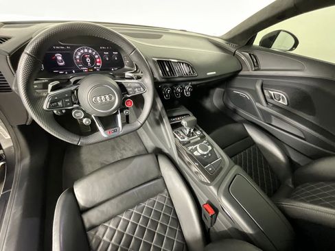 Used 2020 Audi R8 V10 performance image 10
