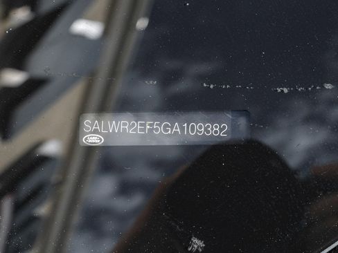 Used 2016 Land Rover Range Rover Sport Supercharged image 52