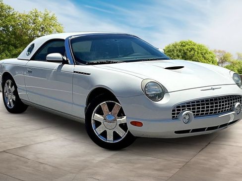 Used 2002 Ford Thunderbird RWD image 11