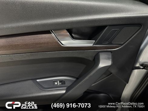 Used 2021 Audi Q5 2.0T Premium w/ Convenience Package AWD/4WD image 17