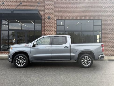 Used 2021 Chevrolet Silverado 1500 LT w/ Z71 Off-Road Package image 3