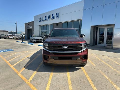 New 2027 Ford Expedition Max King Ranch AWD/4WD image 2