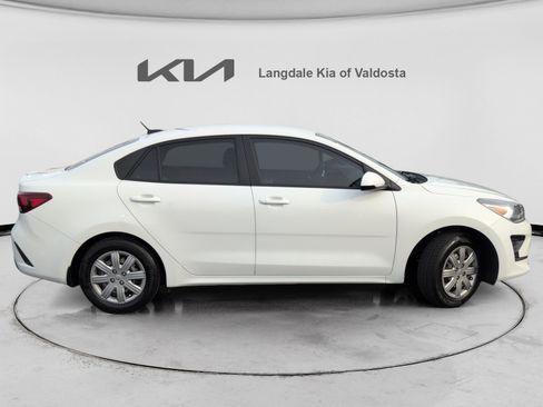 Used 2022 Kia Rio S FWD image 3