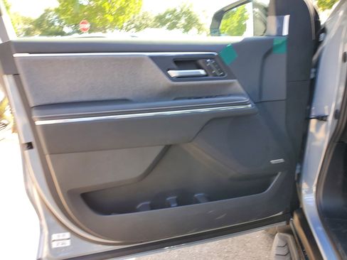 New 2026 GMC Sierra EV Elevation image 12