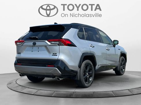 Used 2020 Toyota RAV4 XSE w/ XSE Grade Weather Package AWD/4WD image 5