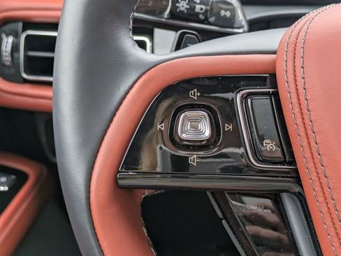 New 2025 Lincoln Aviator Reserve w/ Equipment Group 201A image 23