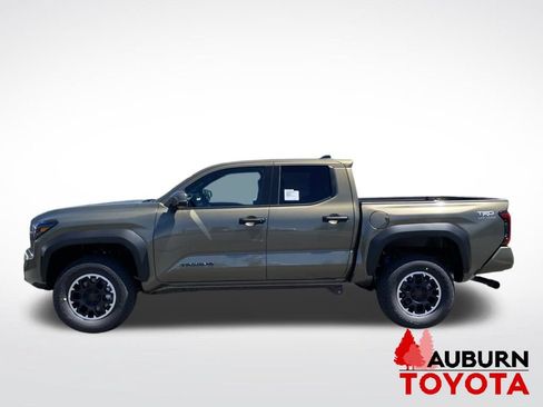 New 2026 Toyota Tacoma TRD Off-Road AWD/4WD image 4
