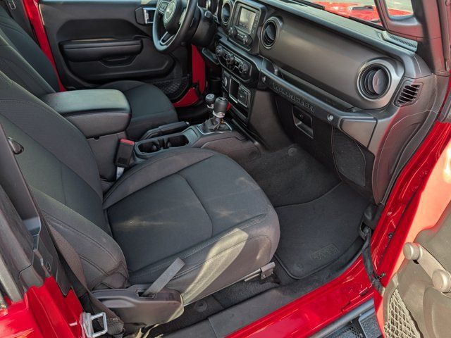 Used 2021 Jeep Wrangler Sport AWD/4WD image 12