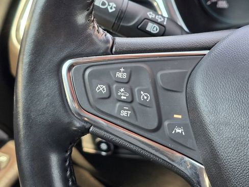 Used 2021 Chevrolet Equinox LT w/ Driver Convenience Package FWD image 38