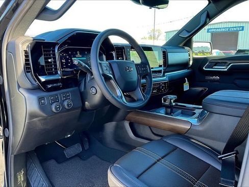 New 2026 Chevrolet Silverado 1500 High Country w/ Midnight Edition image 8