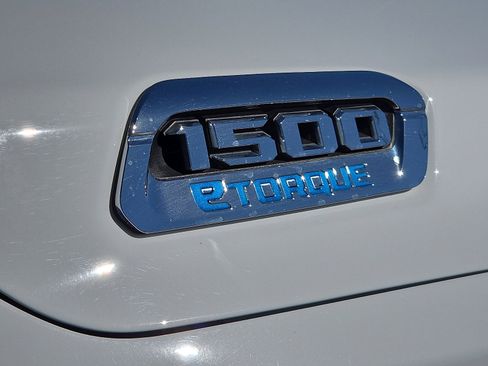 Used 2024 RAM 1500 Lone Star image 8