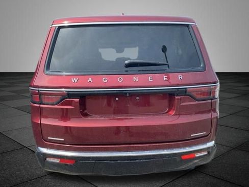 Used 2023 Jeep Wagoneer Series III w/ Premium Group I image 15