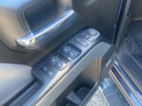 Used 2018 Chevrolet Silverado 1500 LTZ Z71 w/ Centennial Edition image 12