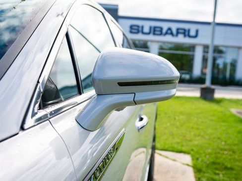 Used 2020 Lincoln Nautilus Reserve w/ Equipment Group 201A image 15