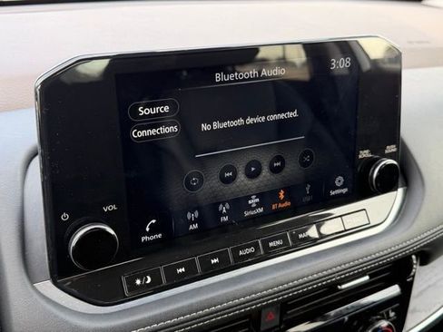 Used 2022 Nissan Rogue Platinum w/ Head-Up Display Package image 19