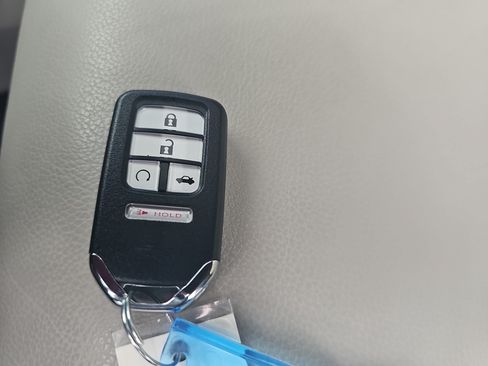 Used 2026 Honda Odyssey EX-L image 36