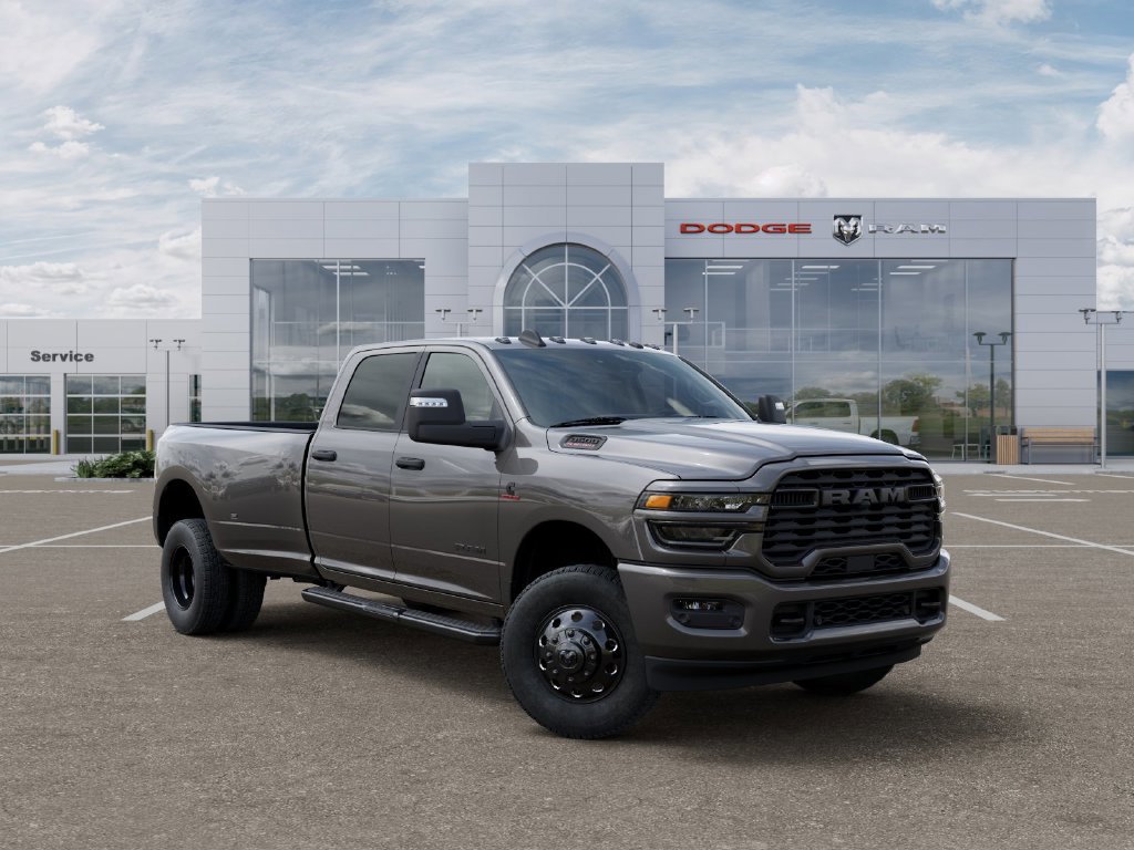 New 2027 RAM 3500 Big Horn AWD/4WD image 6