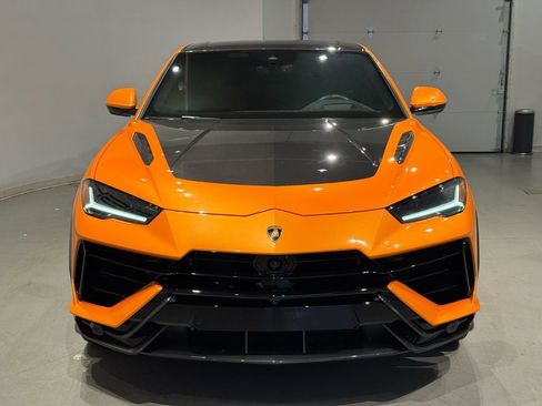 Used 2023 Lamborghini Urus Performante image 16