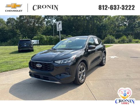 Used 2025 Ford Escape ST-Line FWD image 1